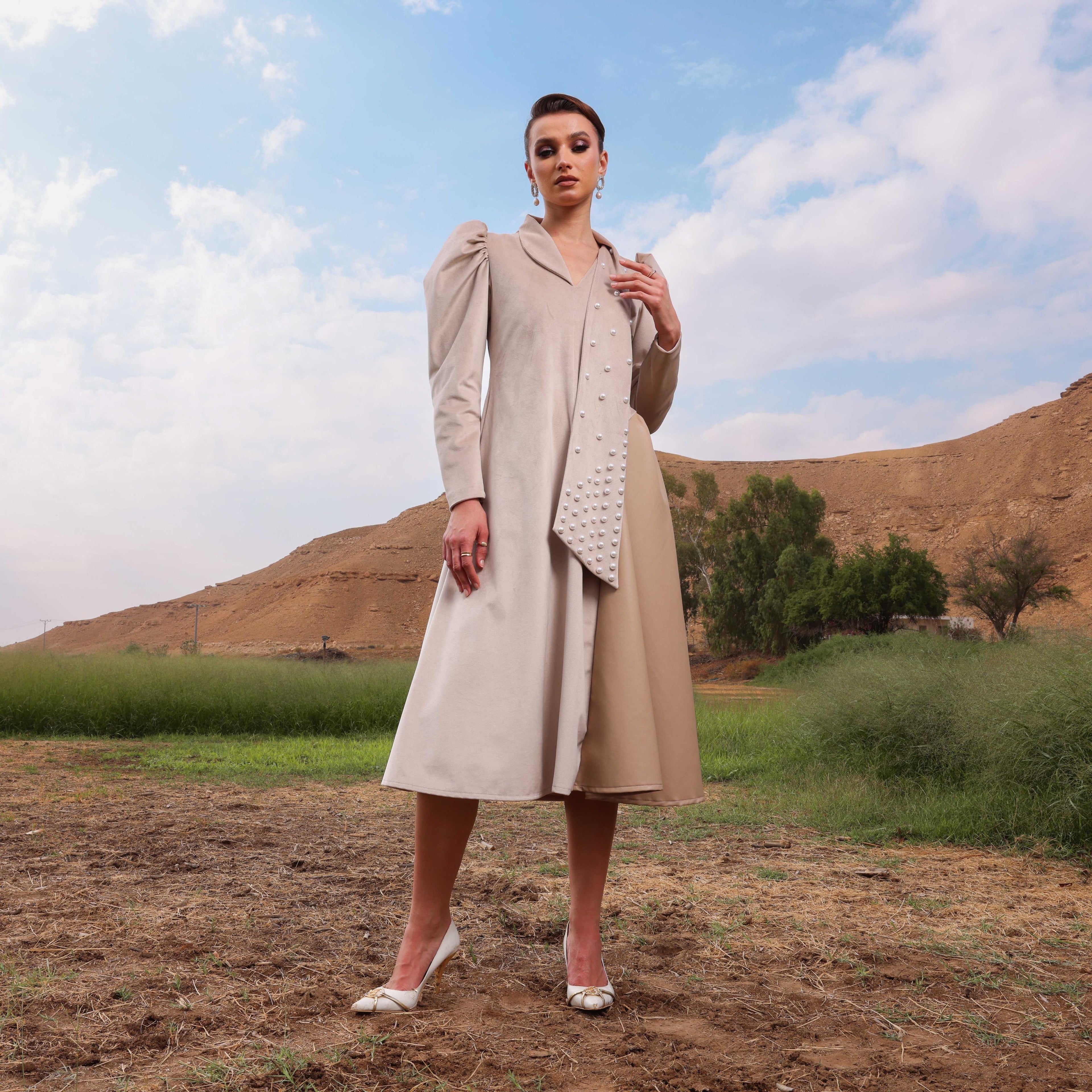 BEIGE DRESS